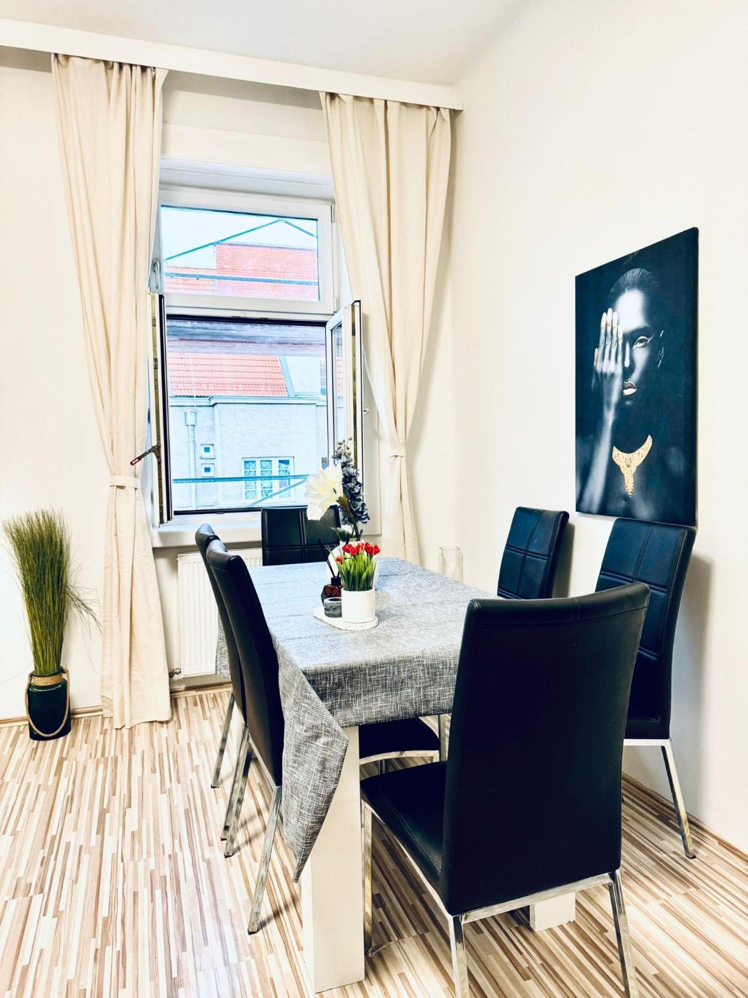 Affordable 2br Apartment, Close To Danube River Wien