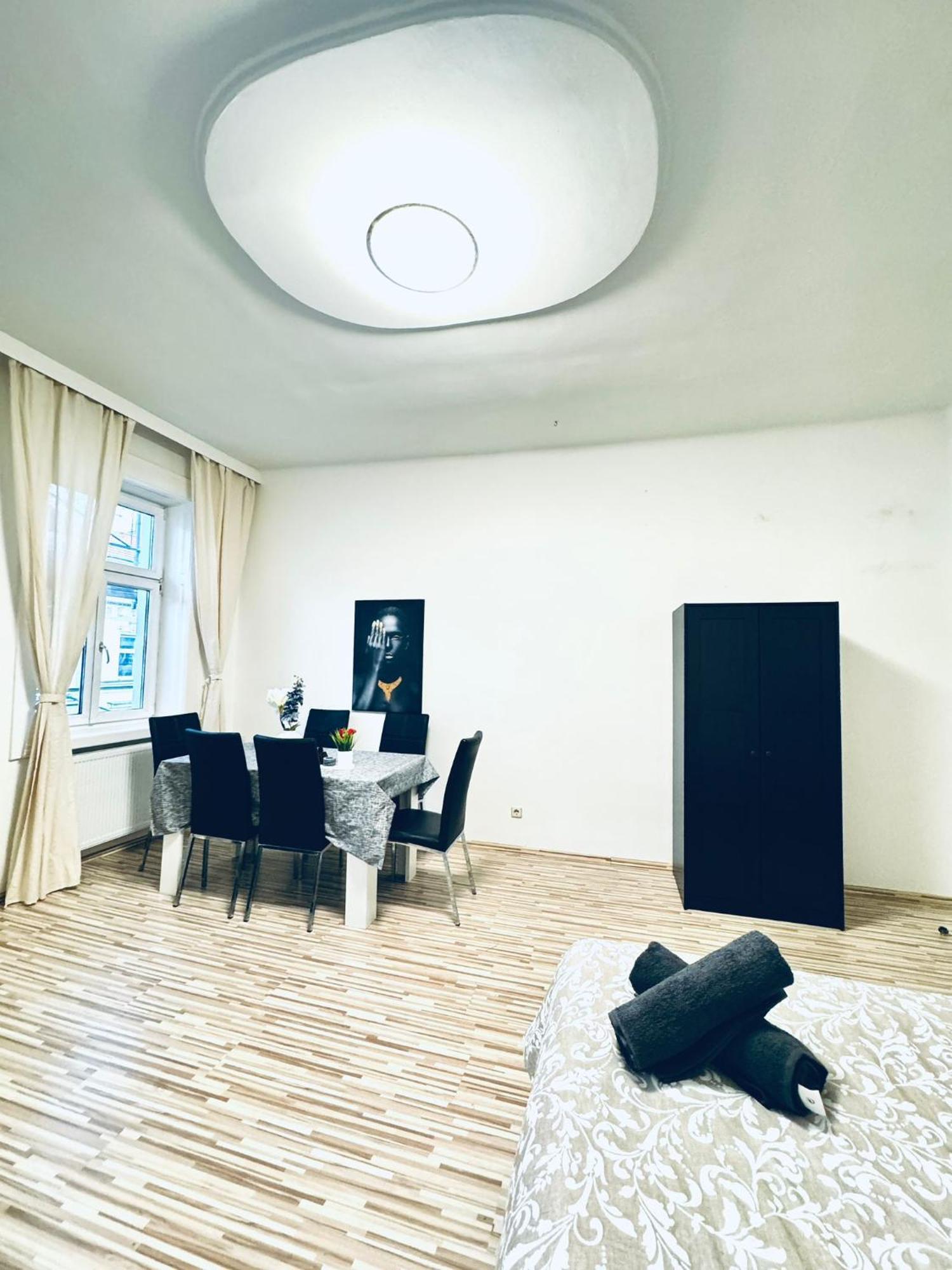 Affordable 2br Apartment, Close To Danube River * Wien